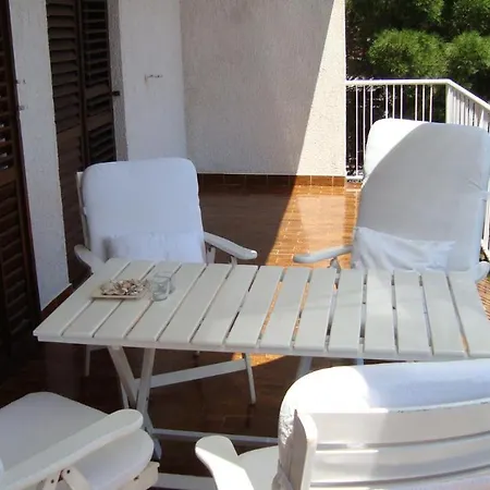 Apartmani Krk Krk Town Exterior foto
